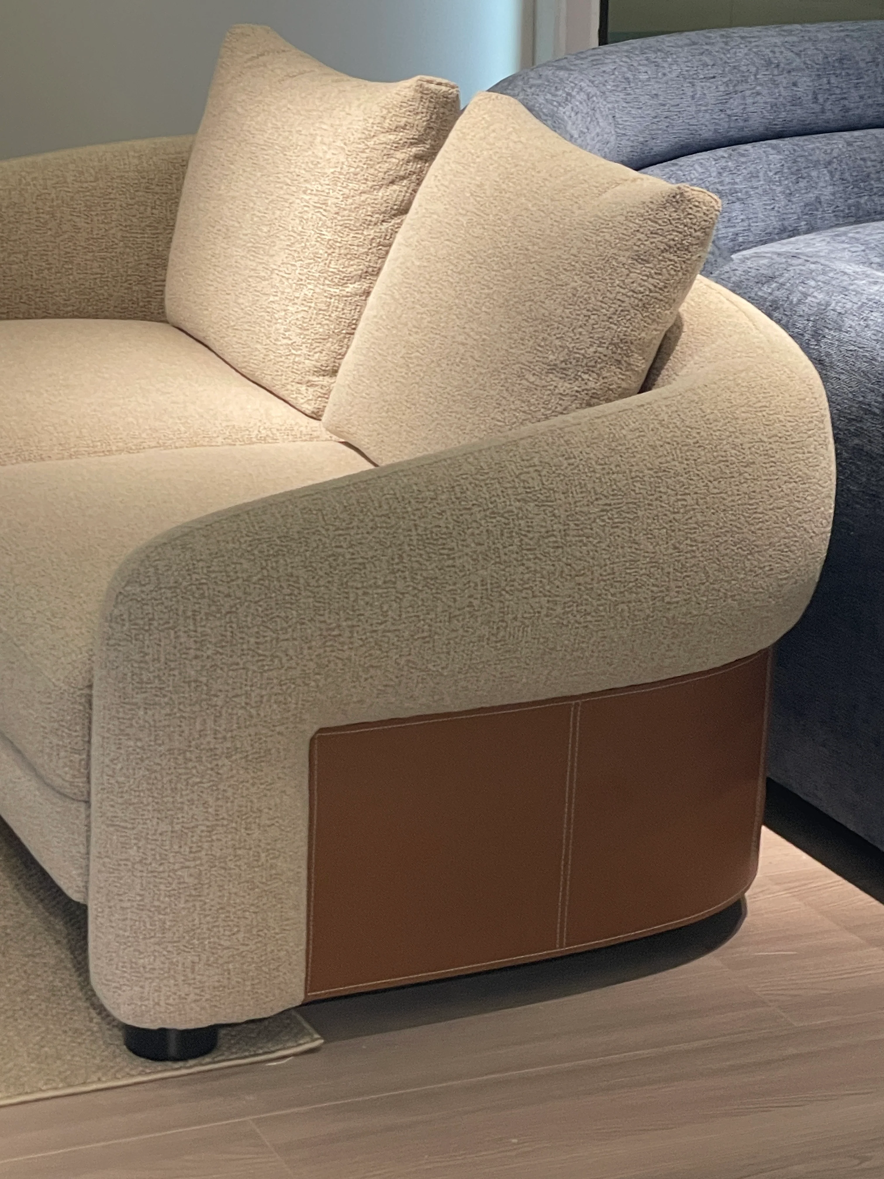 Callisto 3 Seater Sofa - Image 6
