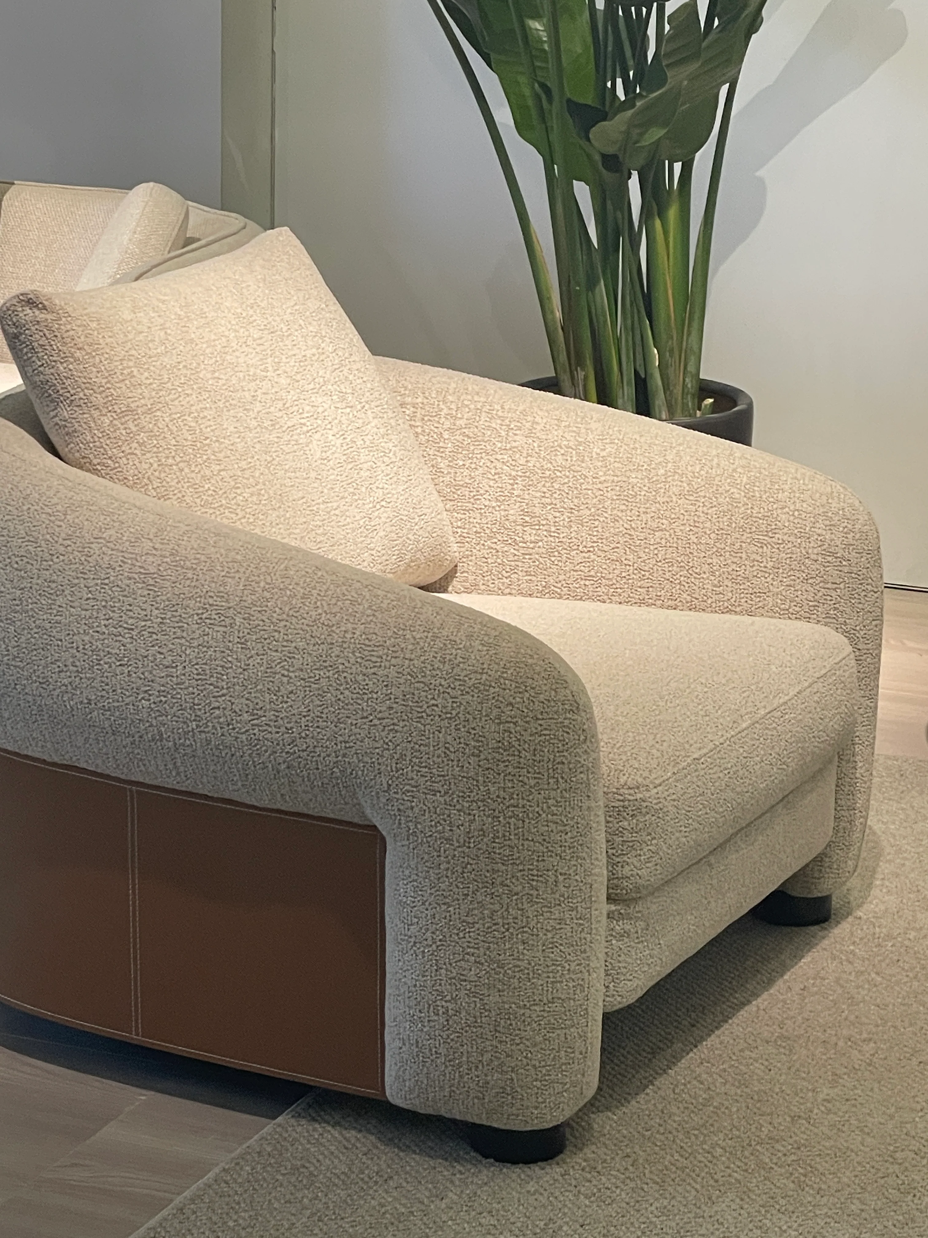 Callisto 3 Seater Sofa - Image 7
