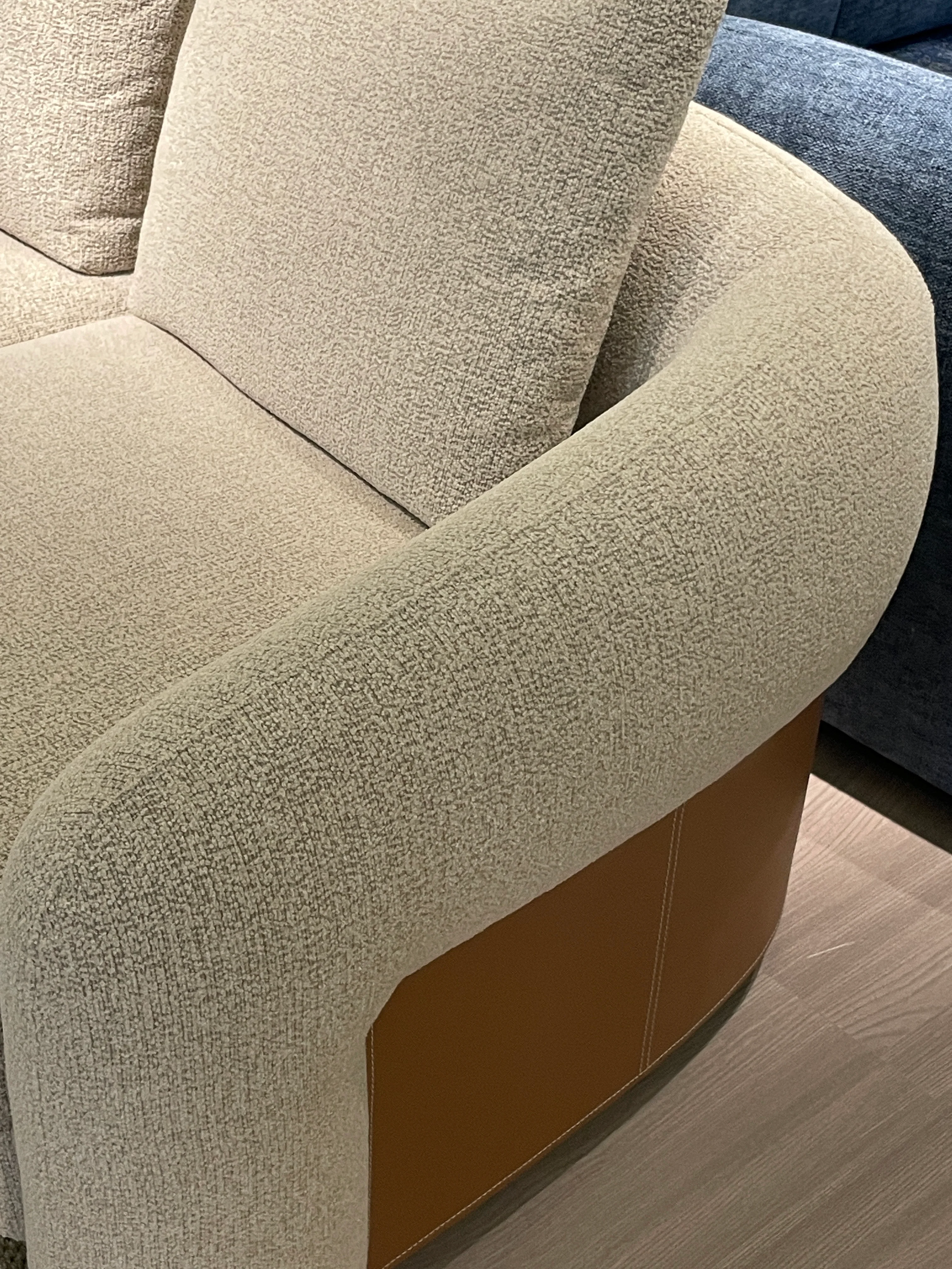 Callisto 3 Seater Sofa - Image 8