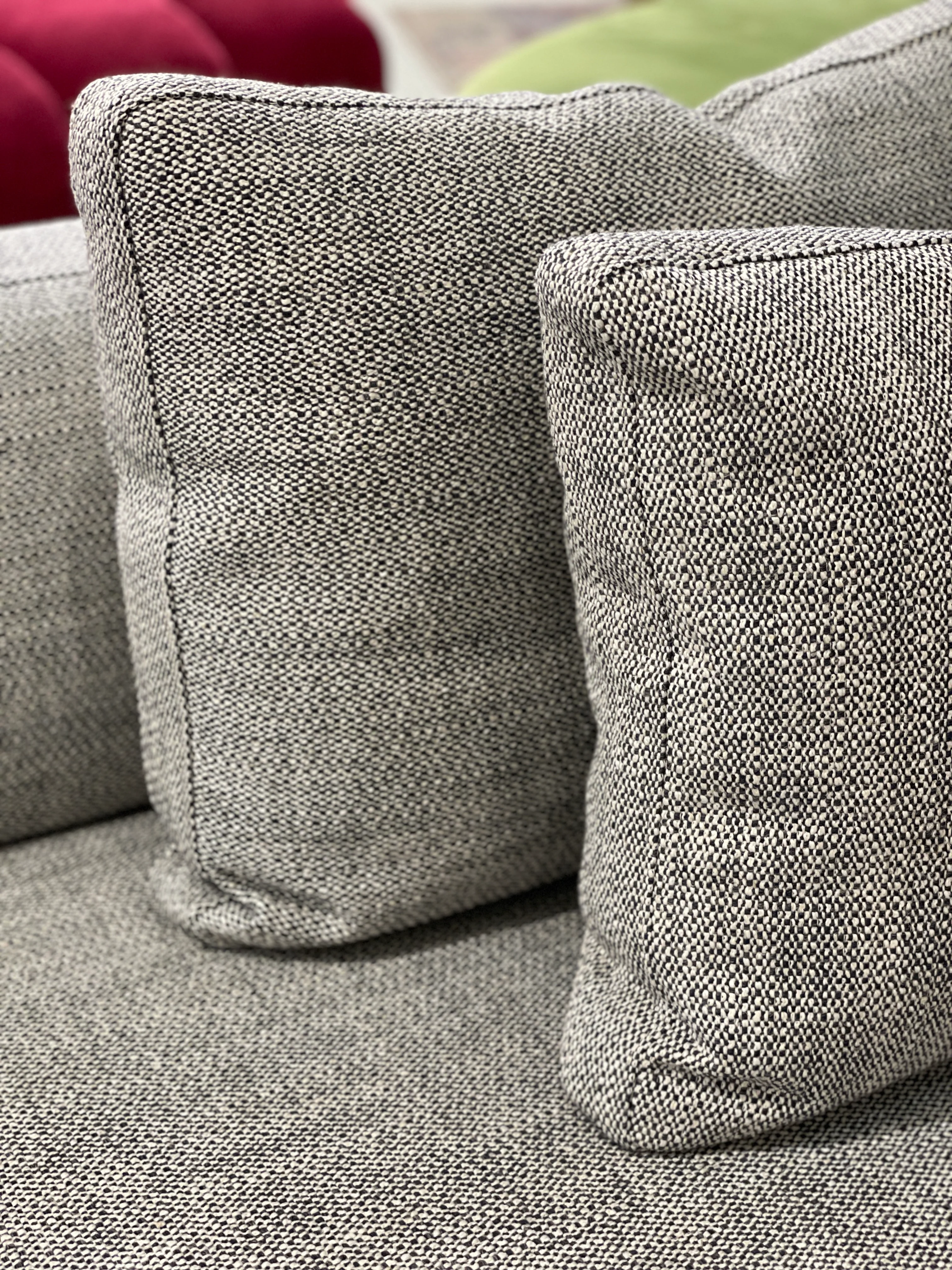 Capace Sofa - Image 7