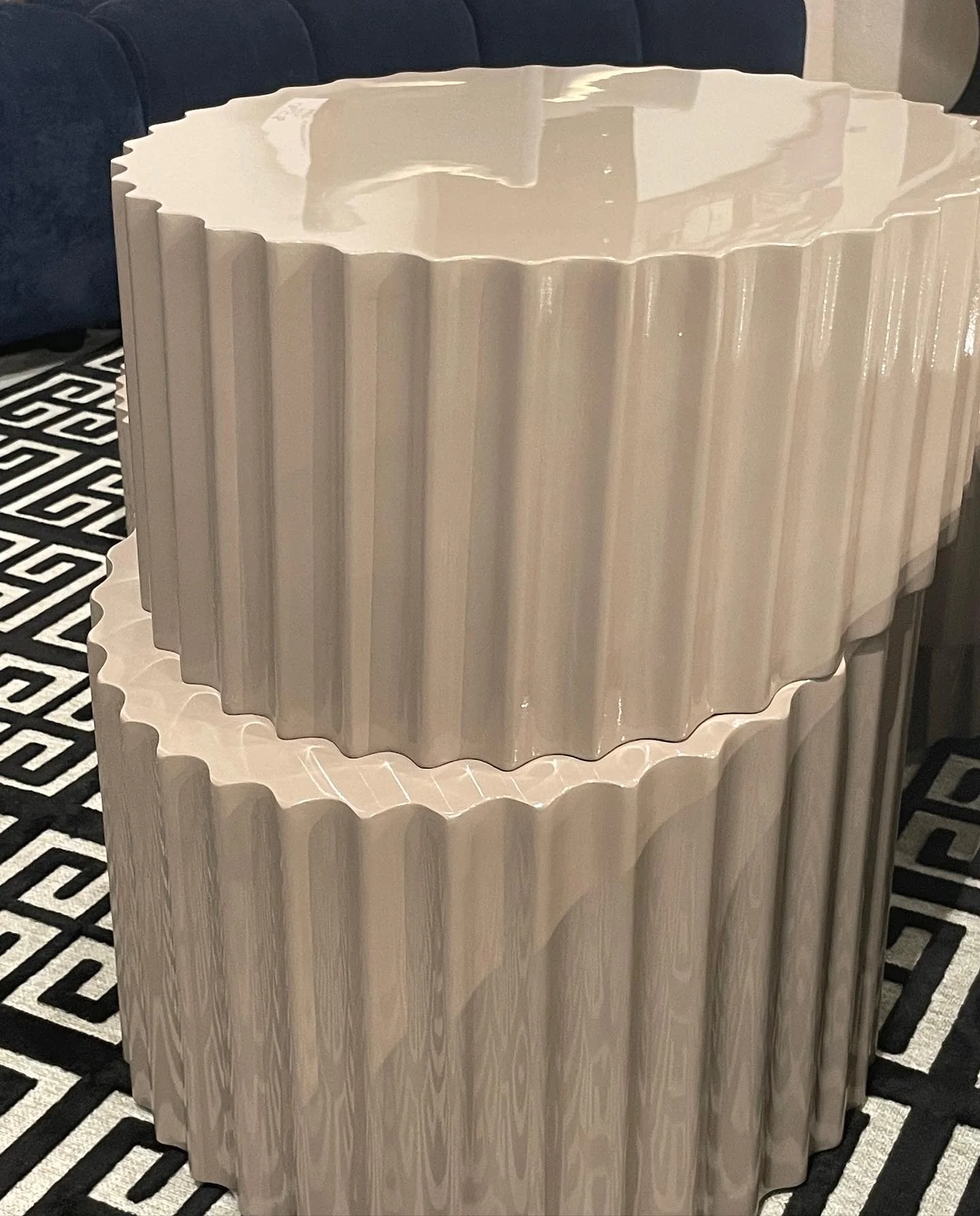 Hiroko Side Table - Image 2