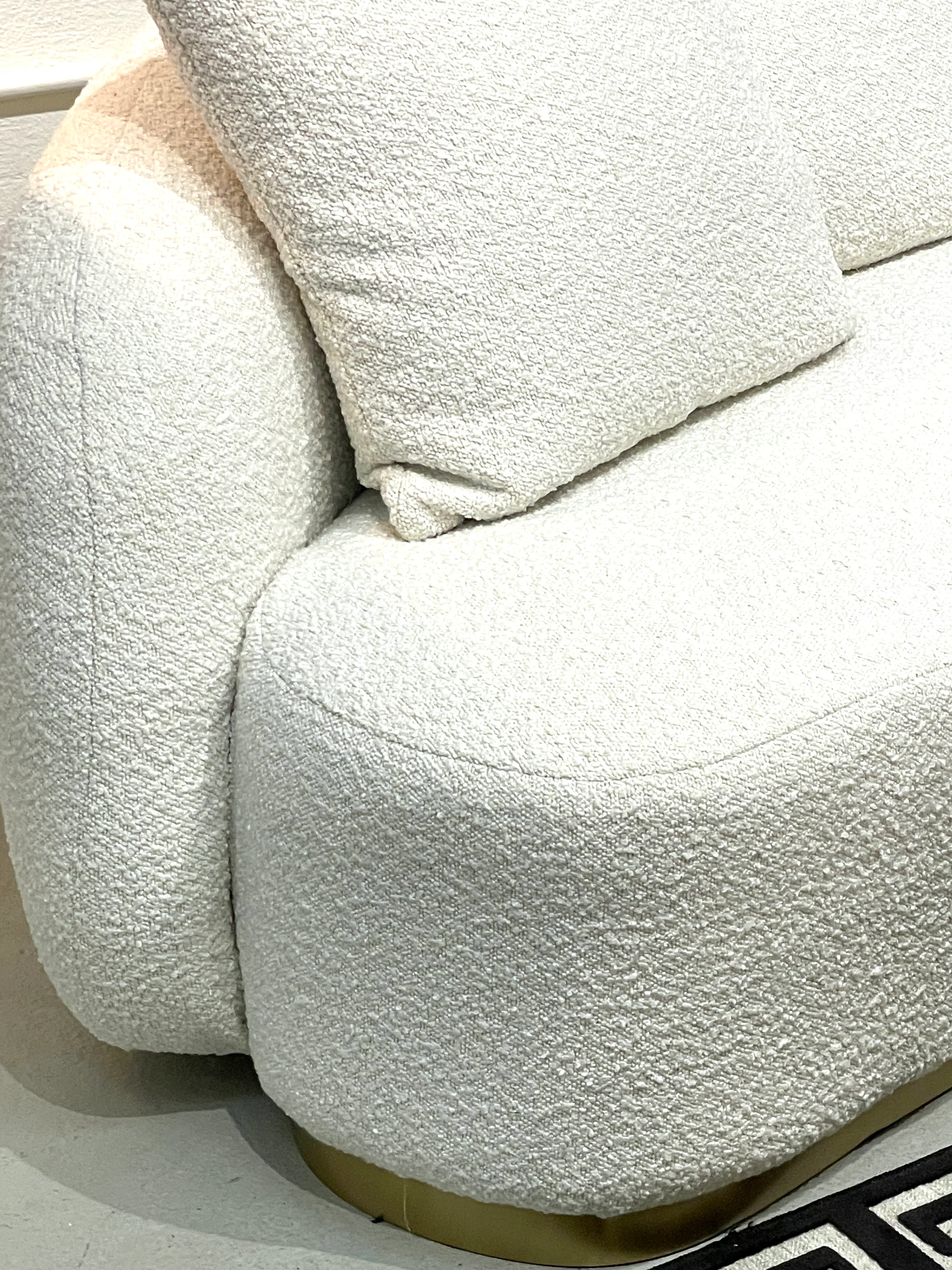 Nimbus Sofa - Image 11