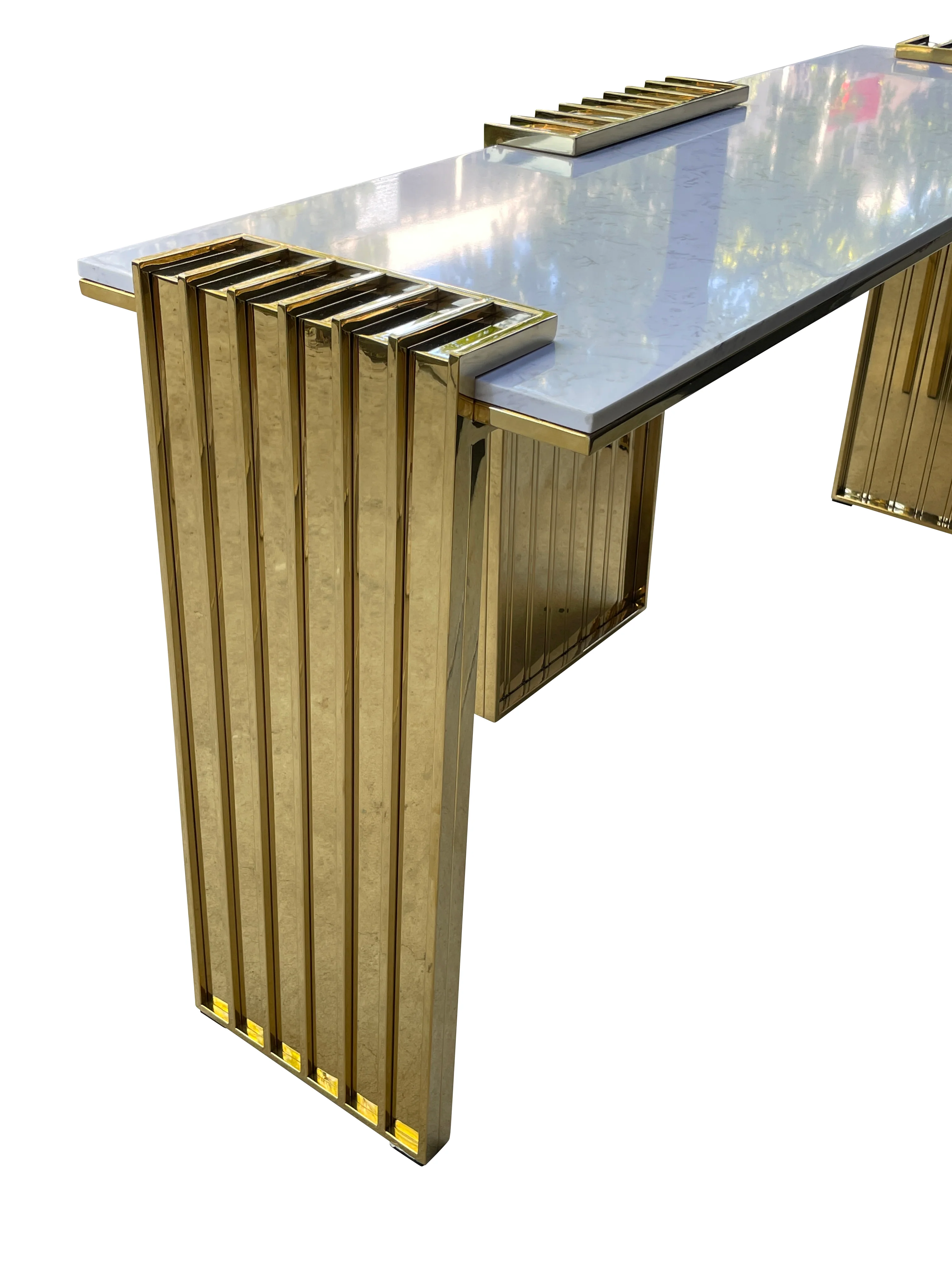 Rafahia Console Table - Image 2