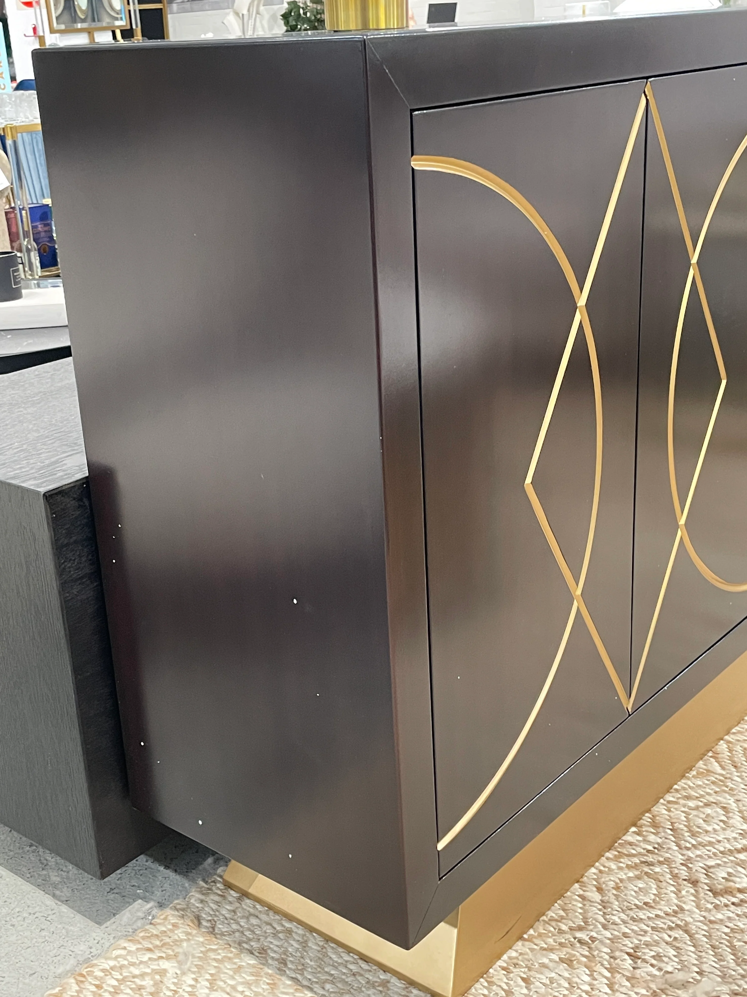 Ritz Buffet - Image 6
