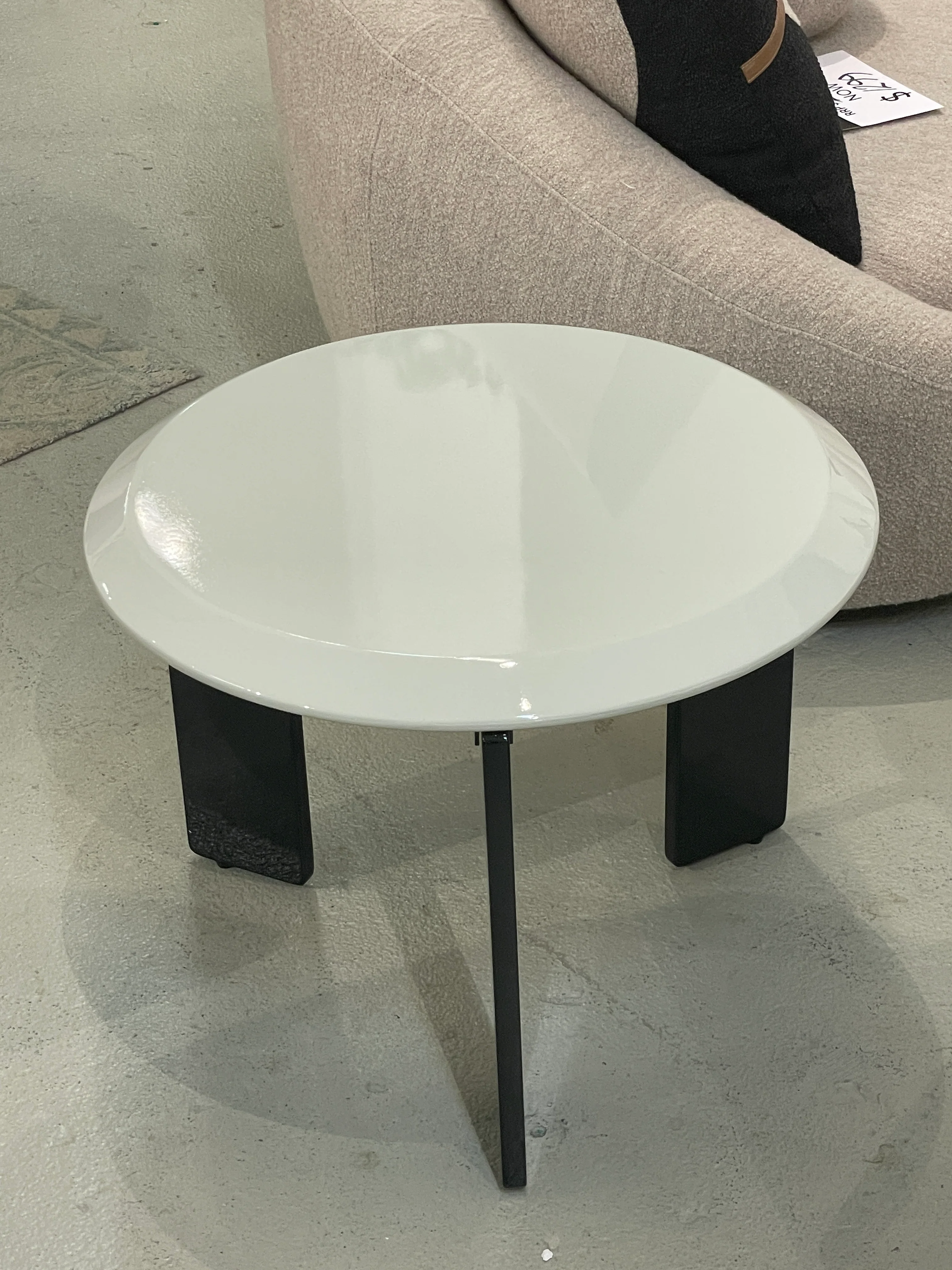 Shimizu Side Table - Image 4